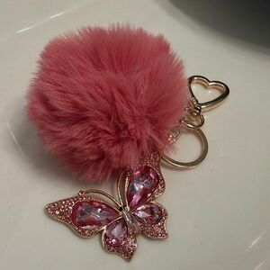 Pink Pom-Pom Butterfly Keychain - Fashionable Women's Accessory
